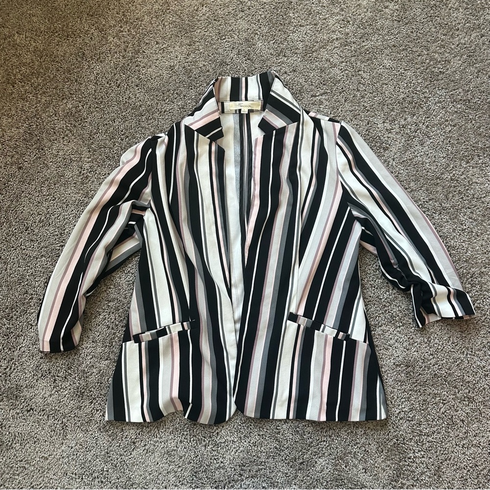 89th & Madison Striped Open-Front Blazer in Black, White & Pink